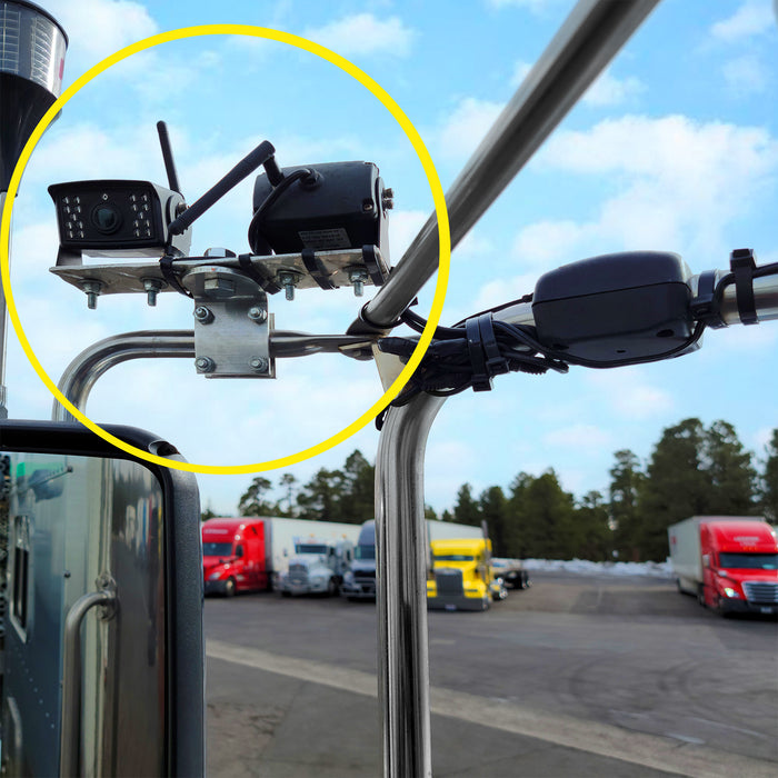 Top Dawg 2nd Gen DIGITAL Heavy Duty Wireless Camera System with 9 Inch LCD